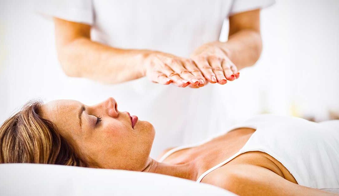 What Happens in a Reiki Session